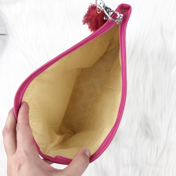 Sephora Tassle Pouch - Picture 3 of 5